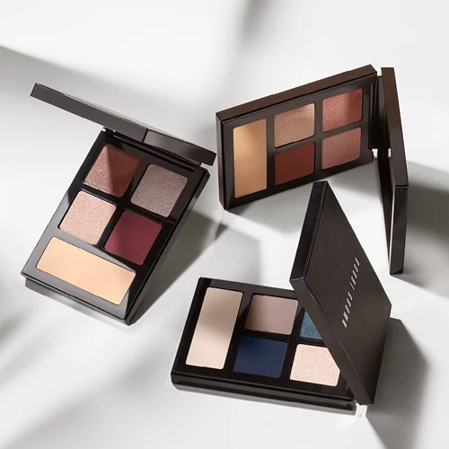 Ανανέωσε το φθινοπωρινό νεσεσέρ σου με Bobbi Brown καλλυντικά με 50% έκπτωση!