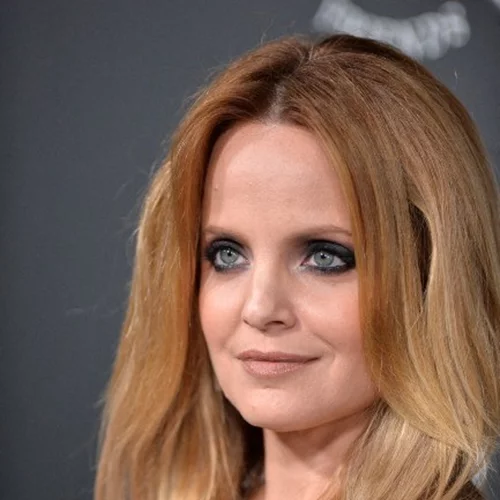 Η Mena Suvari είναι έγκυος στο πρώτο της παιδί