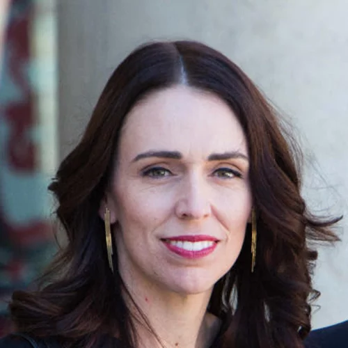 Jacinda Ardern | Ποια είναι η γυναίκα που σάρωσε στις εκλογές στη Ν. Ζηλανδία