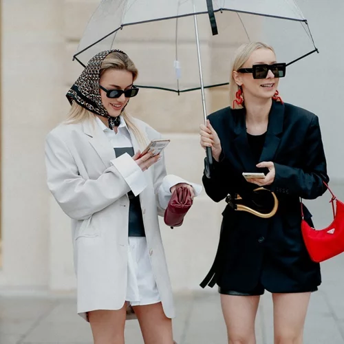 Πώς να φορέσεις κομψά τα μίνι μετά τα 40