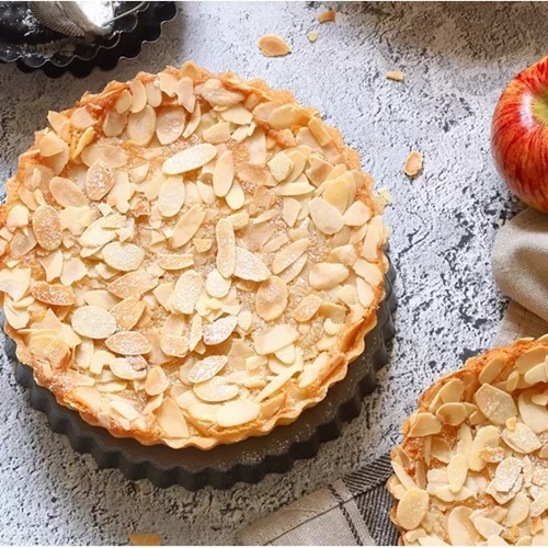 Μηλόπιτα με μαρέγκα φουντουκιού ή αμυγδάλου