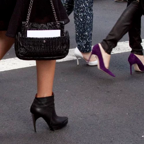 Πώς θα φορέσεις τις ψηλοτάκουνες μπότες