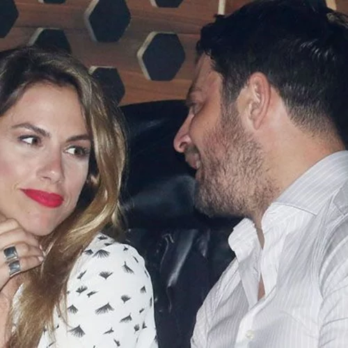 Ντορέττα Παπαδημητρίου | Γιώργος Αγγελόπουλος Η αμήχανη στιγμή όταν συναντήθηκαν μπροστά στην κάμερα!