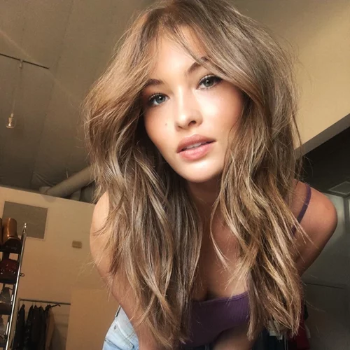 Τα ωραιότερα hairstyles για εσένα που έχεις τετράγωνο πρόσωπο