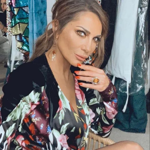 Δέσποινα Βανδή | Με power dressing στο δεύτερο επεισόδιο του J2US