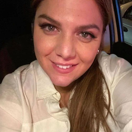 Η εξομολόγηση της Δανάης Μπάρκα | «Και στις δυο φωτογραφίες είναι η αλήθεια μου»