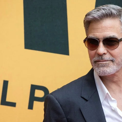 Ο George Clooney αποκάλυψε γιατί έδωσε από ένα εκατομμύριο δολάρια σε 14 φίλους του