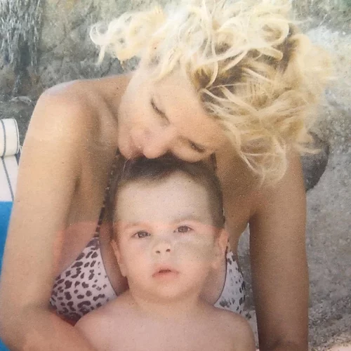 Άγγελος Λάτσιος | Εκτός από τα tattoo αγαπά και τις αλλαγές στα μαλλιά