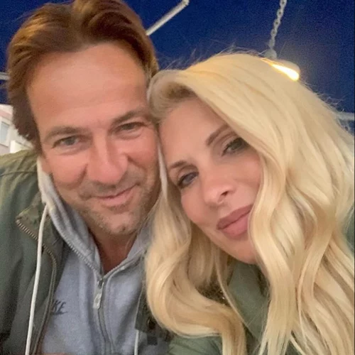 Ελένη Μενεγάκη | Έτσι σχολίασε τη φωτογραφία που ανέβασε η μητέρα του Ματέο Παντζόπουλου