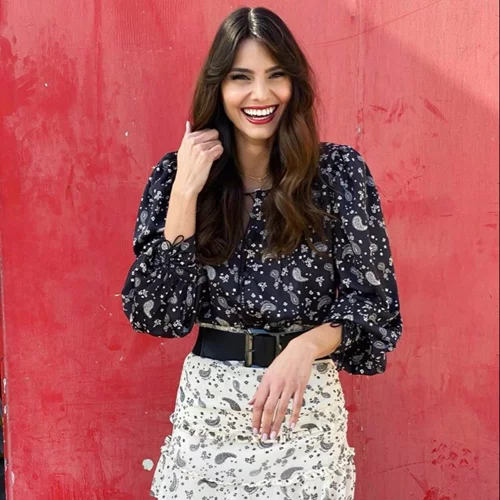 Ηλιάνα Παπαγεωργίου | Η απίστευτη ομοιότητα με τη μητέρα της (που μοιάζει σαν δίδυμη αδερφή της)