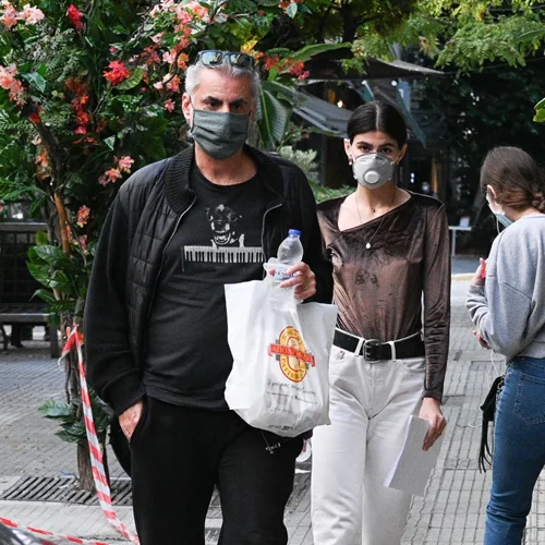 Φίλιππος Πλιάτσικας | Η σπάνια εμφάνιση με την κούκλα 15χρονη κόρη του, Κωνσταντίνα