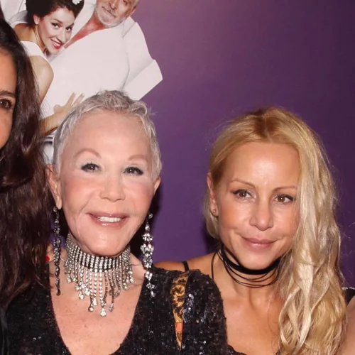 Ζένια Μπονάτσου | Η αποκάλυψη για τη σχέση της μητέρας της με τη Μαρία Ελένη Λυκουρέζου - «Το αίμα νερό δεν γίνεται»