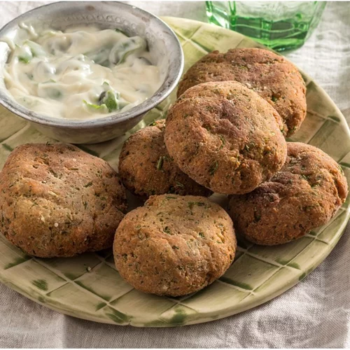 Κεφτεδάκια σολομού με σάλτσα κάππαρης