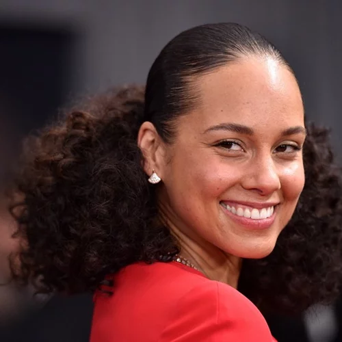 Όταν η Alicia Keys έτρεξε στον Μαραθώνιο της Αθήνας