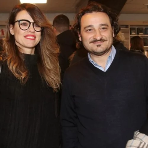 "Ο Βασίλης με στήριξε με γενναιότητα" | Δάκρυσε ο Χαραλαμπόπουλος με τα λόγια της συζύγου του