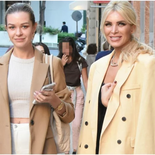 Street style inspiration | Η Κατερίνα Καινούργιου φόρεσε το τέλειο οversized σακάκι για το φθινόπωρο