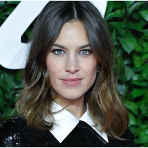 Style Icons | 3 looks της Alexa Chung και πώς θα τα αντιγράψεις