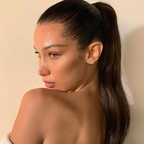 Δωρεά 200.000 δέντρων από τη Bella Hadid στο Περού