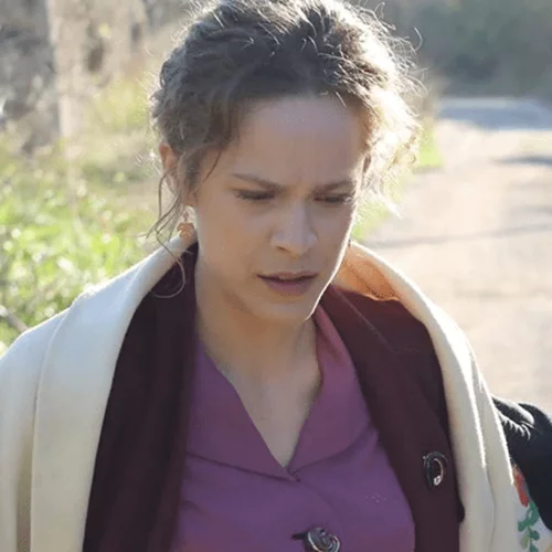 Άγριες Μέλισσες |  Η Ασημίνα μένει έγκυος και ο εφιάλτης της ξεκινά