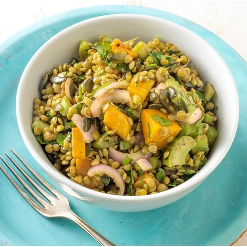 Σαλάτα με ψητή κολοκύθα και φακές