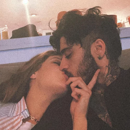 Gigi Hadid-Zayn Malik | Η πρώτη τους οικογενειακή φωτογραφία με την κόρη τους