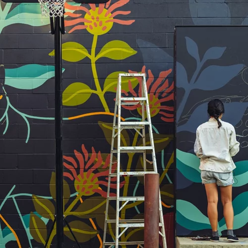 Τοιχογραφίες Biden-Harris σε αμερικανικές πόλεις από μαύρους καλλιτέχνες