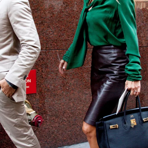 Πώς να φορέσεις τις pencil φούστες