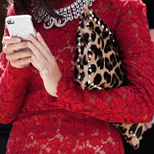 Festive Accessories | Τα 12 πιο εορταστικά fashiom items για φέτος