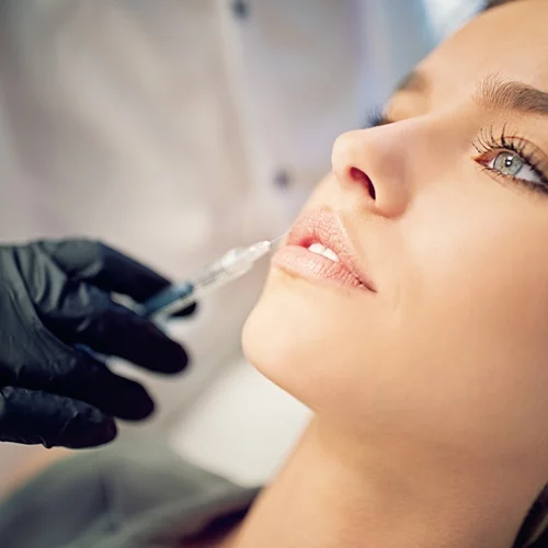 Meso-botox | Η μέθοδος που υπόσχεται αψεγάδιαστο δέρμα