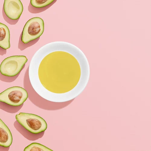 2 DIY μάσκες μαλλιών με έλαιο αβοκάντο που αξίζει να δοκιμάσεις