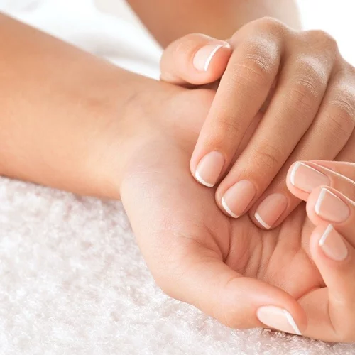 Ενοχλητικές και αντιαισθητικές παρανυχίδες; Δες τι μπορείς να κάνεις για να τις αντιμετωπίσεις