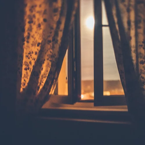 Πανσέληνος / μερική σεληνιακή έκλειψη στους Διδύμους στις 30 Νοεμβρίου 2020