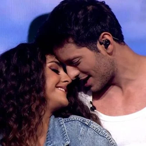 Ζένια Μπονάτσου | Αυτή είναι η αλήθεια για τη σχέση της με τον Βαγγέλη Κακουριώτη