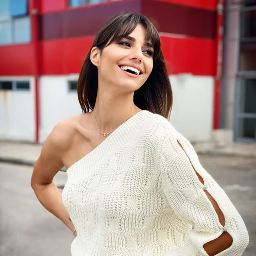 5 must have πλεκτά πουλόβερ που κοστίζουν λιγότερο από 30 ευρώ