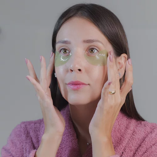 Δες τις μάσκες ματιών που θα σου προσφέρουν αναζωογόνηση και λάμψη