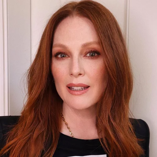 Σκέφτεσαι να βάψεις τα μαλλιά σου κόκκινα; Οι 3 αποχρώσεις που πρέπει να δεις πριν μπεις σε λίστα αναμονής για το κομμωτήριο