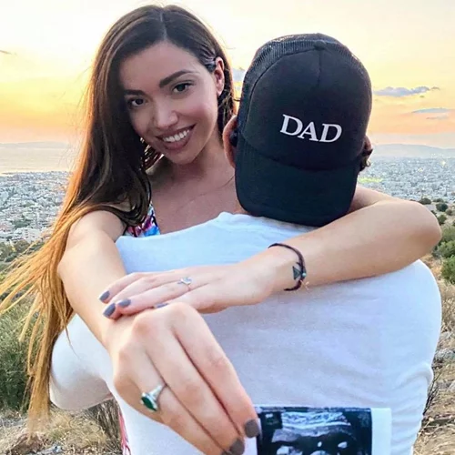 Η Όλγα Φαρμάκη μάς δείχνει την κοιλιά της στον έβδομο μήνα της εγκυμοσύνης της