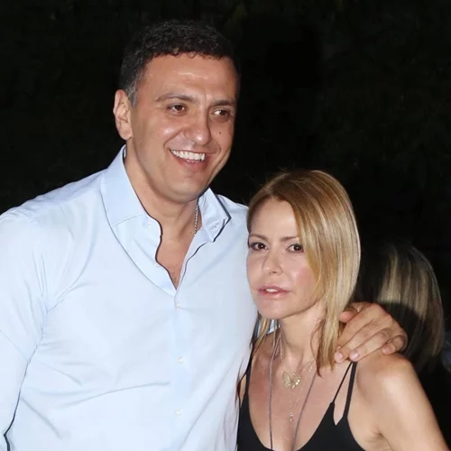 Τζένη Μπαλατσινού | Έτσι περνά τα βράδια της στο σπίτι λίγο πριν γίνει μαμά για τέταρτη φορά