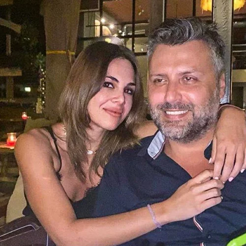 Γιάννης Καλλιάνος | Ο βουλευτής και μετεωρολόγος αρραβωνιάστηκε - Η εντυπωσιακή σύντροφός του (pics)