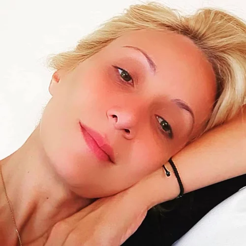 Νάταλι Κάκκαβα | Το beauty λάθος της παρουσιάστριας