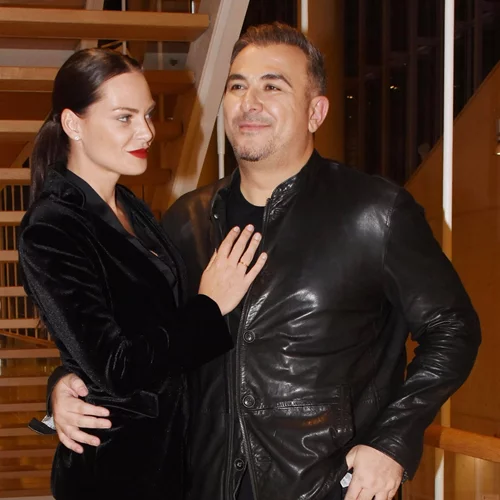 Υβόννη Μπόσνιακ | Για ιππασία με την πέντε ετών κόρη της, Ελένη (pics)