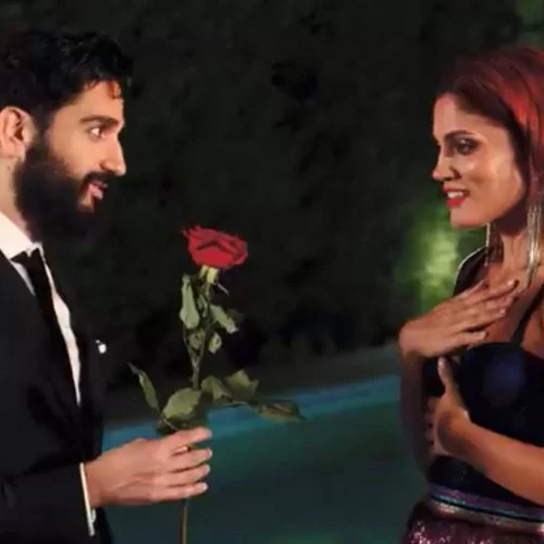 Μαίρη Συνατσάκη - Διονύσης Αντζαράκης | Είναι ζευγάρι; (vid)