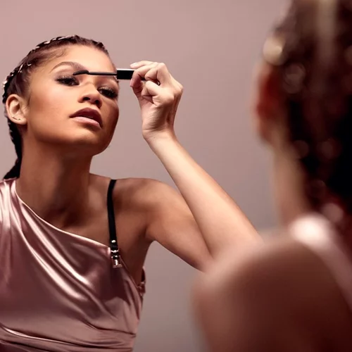 Lash Idôle | Η μάσκαρα του μέλλοντος με την υπογραφή της Lancôme