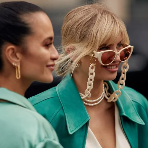 Οι τάσεις στα κοσμήματα για τις φετινές γιορτές