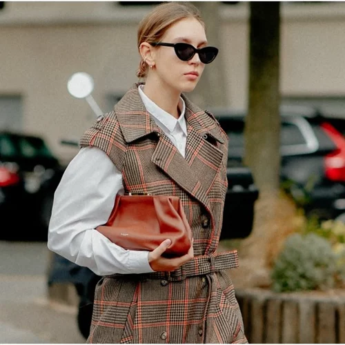 Τα καλύτερα clutch bags για να κρατάς από το πρωί ως το βράδυ