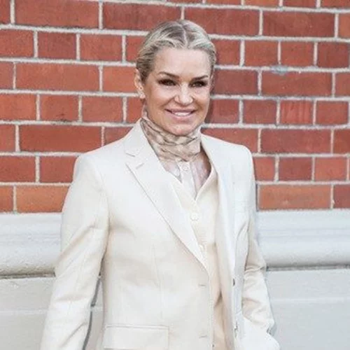 Yolanda Hadid | Η νέα φωτογραφία με την εγγονή της