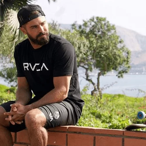 Προς πώληση το σπίτι του Zac Efron στο Los Angeles