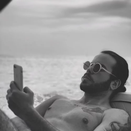 Ο Άγγελος Λάτσιος δηλώνει ευγνώμων στο Instagram και δέχεται δεκάδες αρνητικά σχόλια