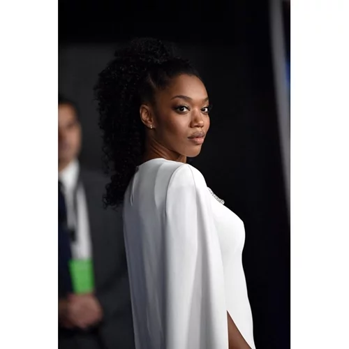 Η Naomi Ackie θα υποδυθεί την Whitney Hοuston σε νέα ταινία