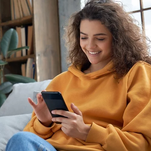 Beauty Buzzwords 2020 | Απαντάμε στις πιο δημοφιλείς ερωτήσεις ομορφιάς στο Google